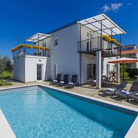 Sosi By Interhome Nyaraló